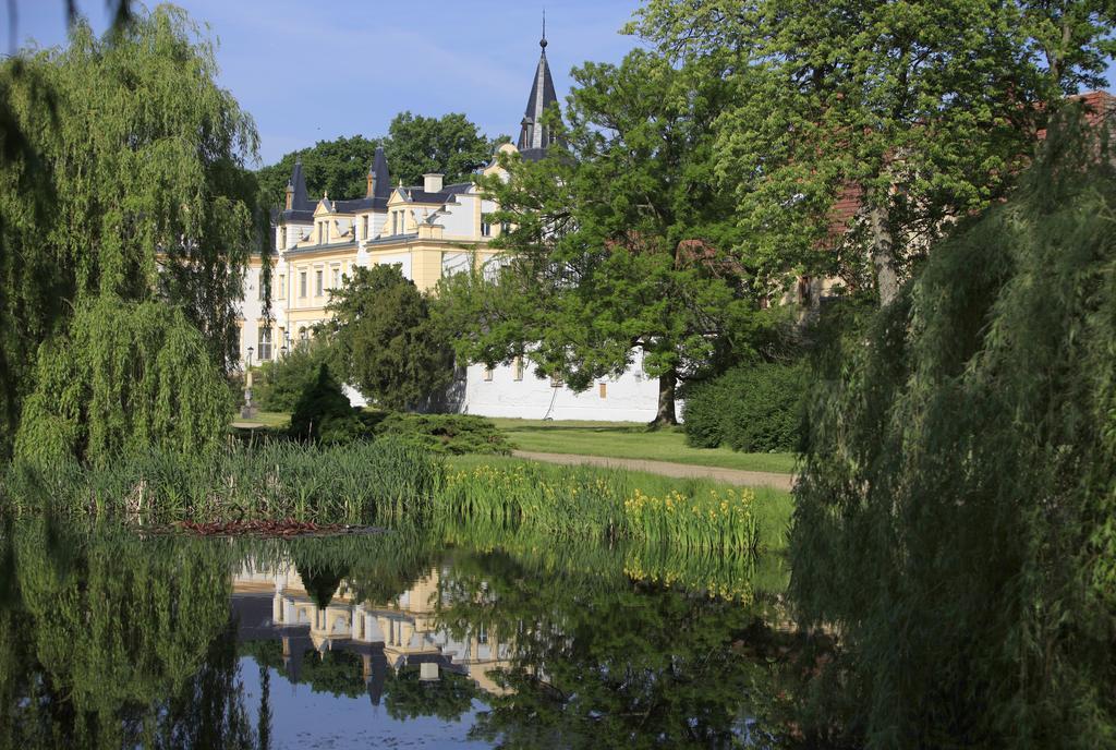 Schloss Und Gut Liebenberg Zewnętrze zdjęcie